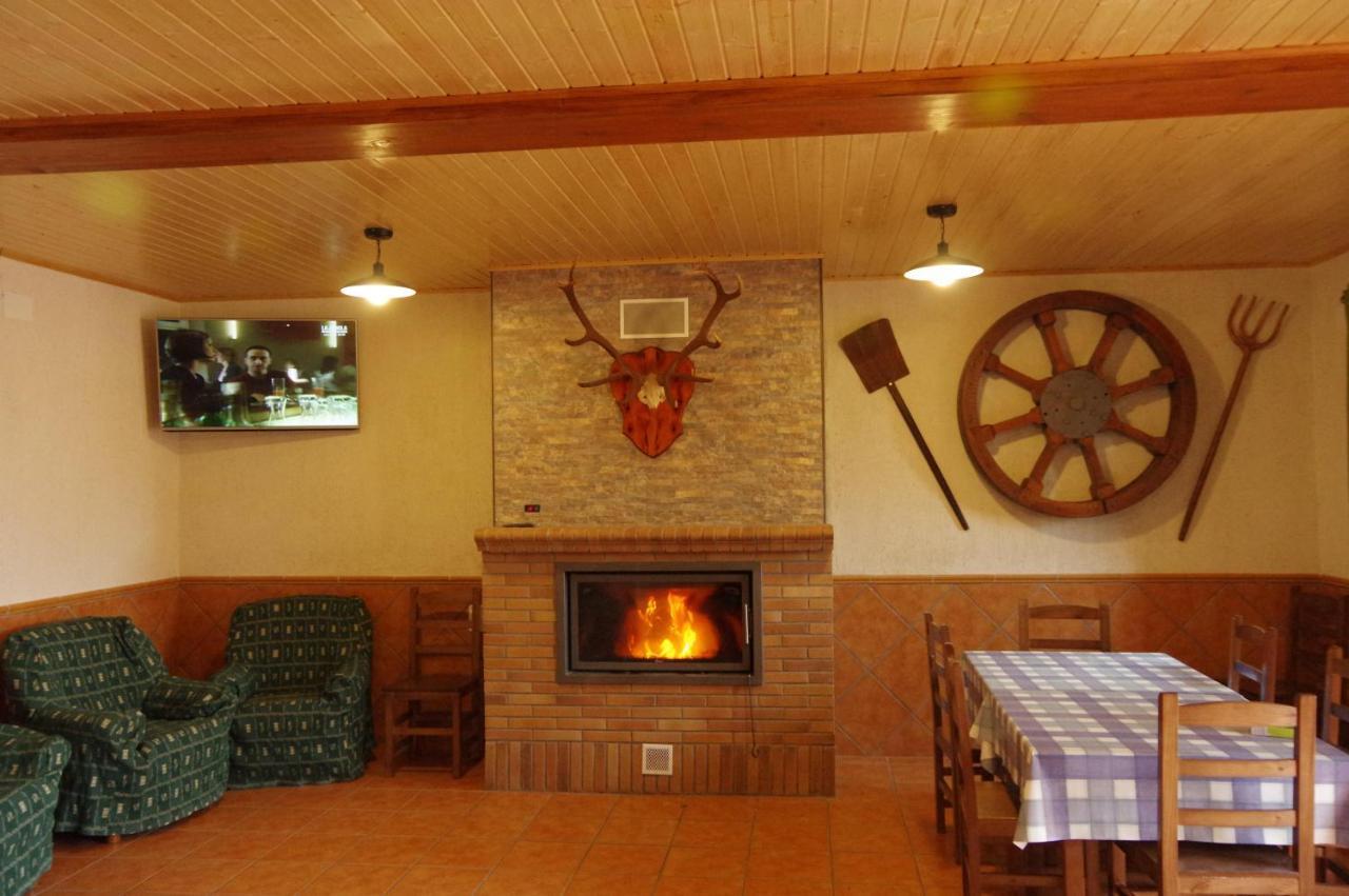 Casa Rural Javier El Molino Las Majadas Exterior foto